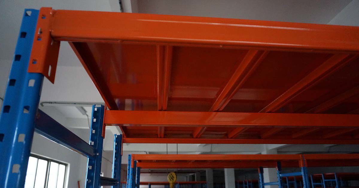 10 benefícios da estante industrial desmontável para uma armazenagem eficiente