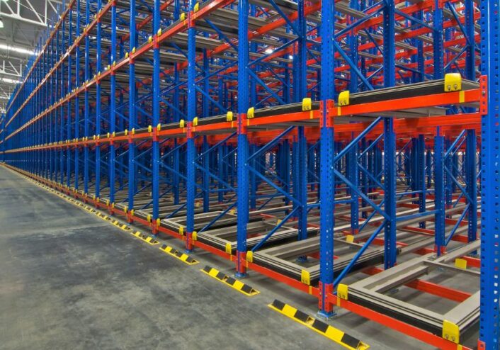 Como o cantilever impulsiona as principais tendências de armazenagem para 2026?